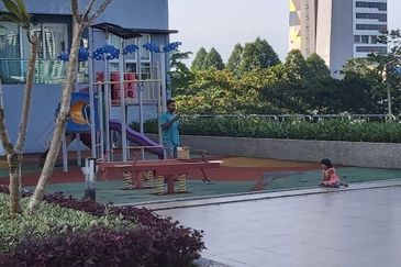 Seasons Luxury Apartments @ Amara Larkin