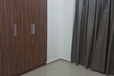 Seasons Luxury Apartments @ Amara Larkin