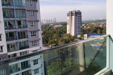 Seasons Luxury Apartments @ Amara Larkin