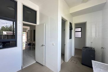 ❗For Sale ❗️Horizon Hills, Valley West1, Double Storey corner lot 