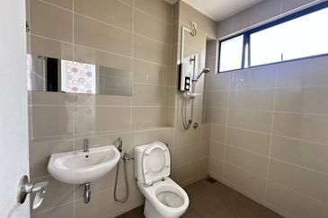 ❗For Sale ❗️Horizon Hills, Valley West1, Double Storey corner lot 