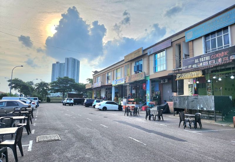 Taman Mount Austin Commercial