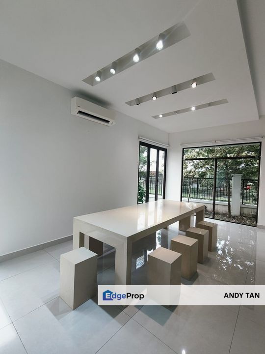 Horizon Hills Double Storey Bungalow With Swimming Pool For Rent, Johor, Nusajaya