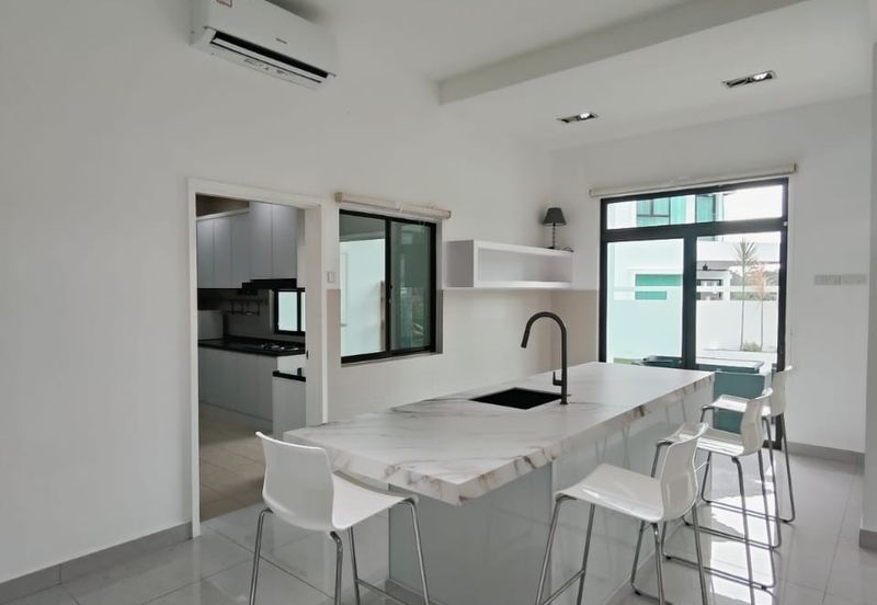 The Hills, Horizon Hills