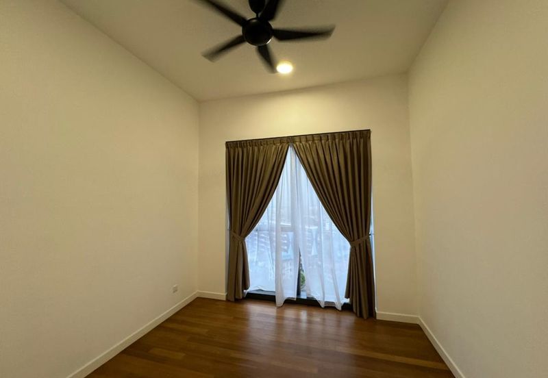 The Astaka @ 1 Bukit Senyum