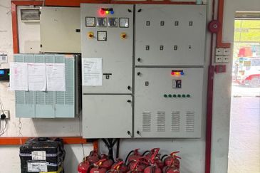 Kempas Utama Industrial Park