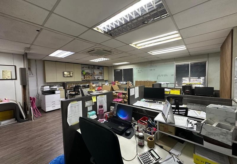 Kawasan Perindustrian Mount Austin