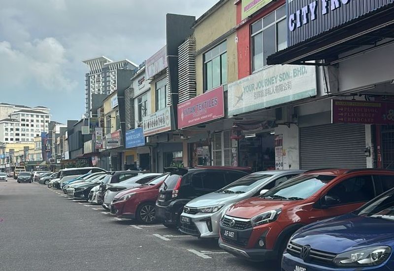 Taman Larkin Perdana