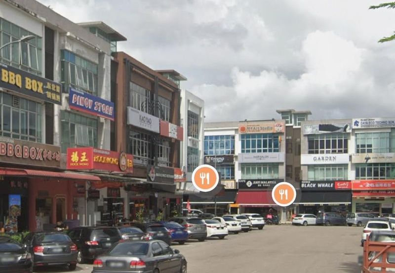 Jalan Austin Heights