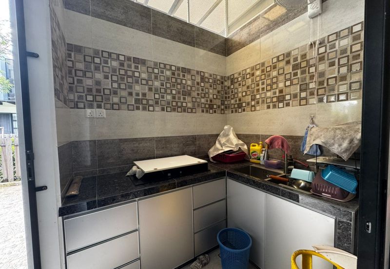 Senibong Cove Waterway Residences