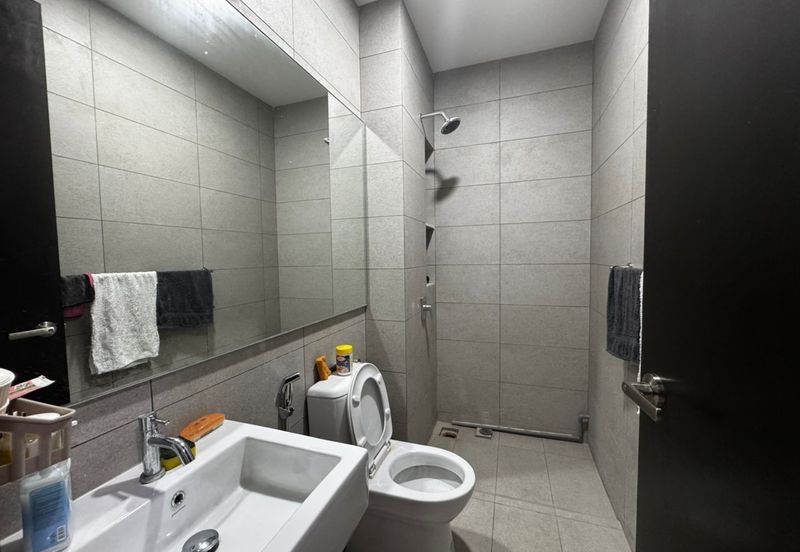 Senibong Cove Waterway Residences