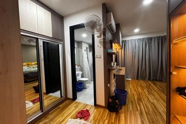 Senibong Cove Waterway Residences