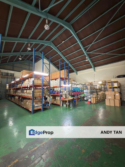 Permas Jaya 1.5 Storey Semi-D Factory For Sale, Johor, Masai
