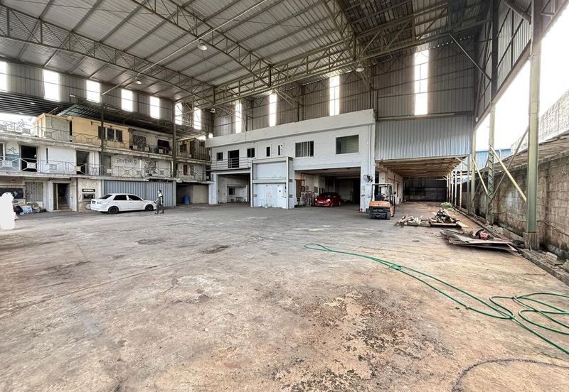 Taman Perindustrian Desa Plentong