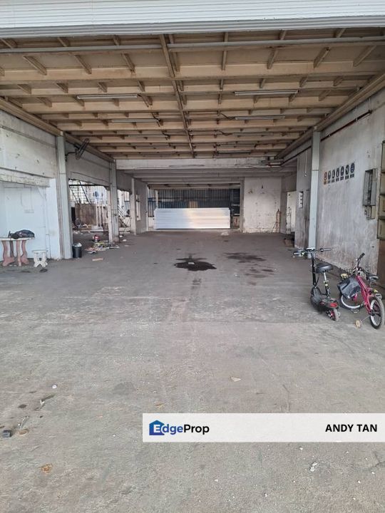 MASAI PLENTONG SEMI-D FACTORY (2 UNITS ADJOINING) FOR RENT, Johor, Masai