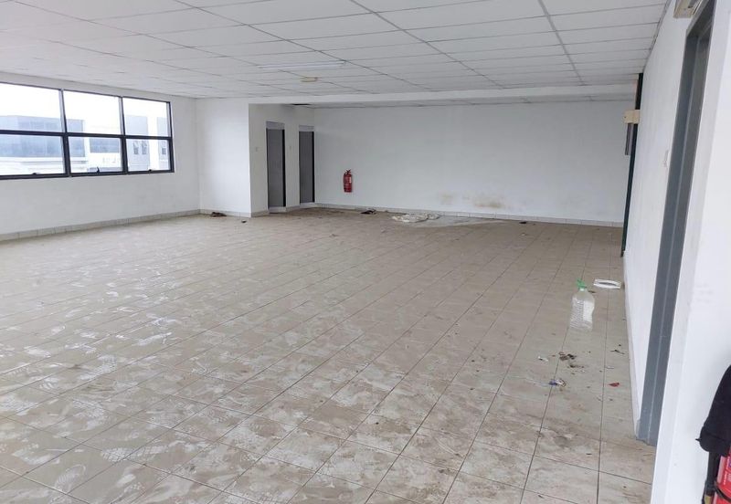 Apex Bizhub Desa Cemerlang