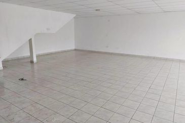 Apex Bizhub Desa Cemerlang