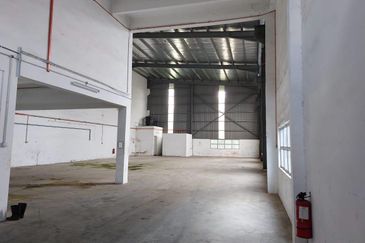 Apex Bizhub Desa Cemerlang