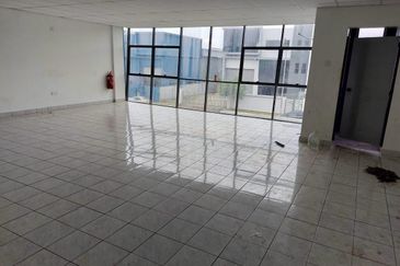 Apex Bizhub Desa Cemerlang