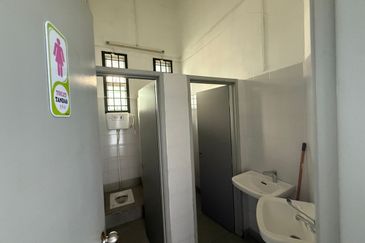 Kempas Utama Industrial Park