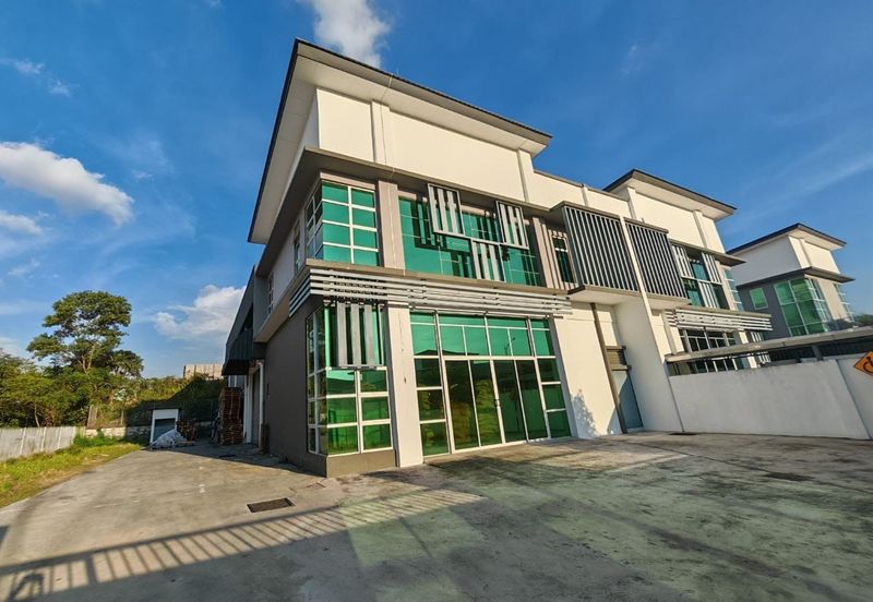 Kempas Utama Industrial Park