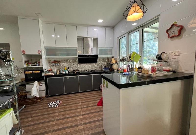 Taman Austin Heights