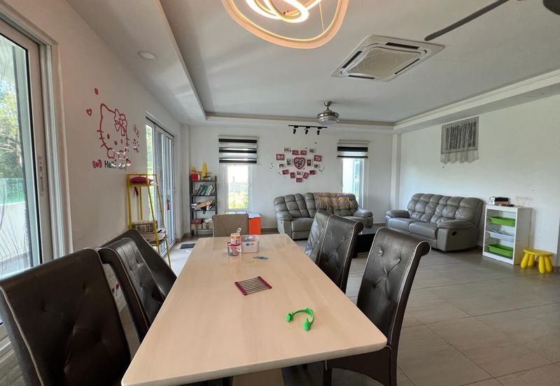 Taman Austin Heights