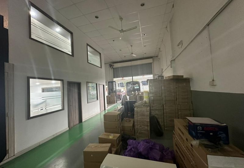 Kawasan Perindustrian Mount Austin