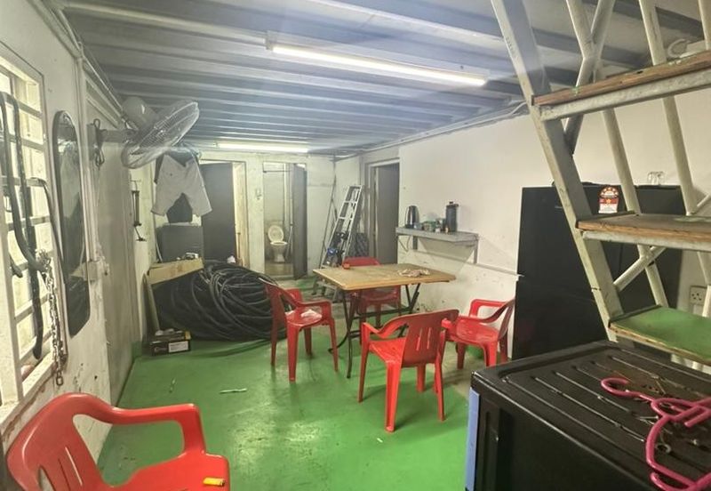 Kawasan Perindustrian Mount Austin