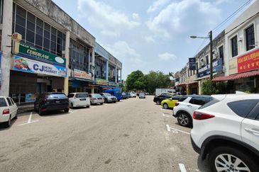 Taman Desa Cemerlang