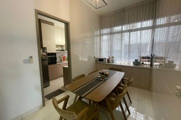 *Canal Garden South @ Horizon Hills * Double Storey Cluster House For Rent