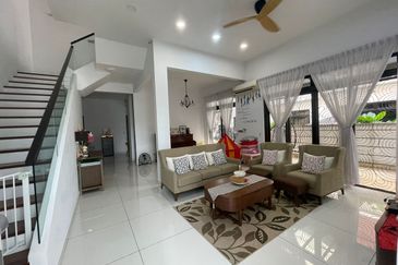 *Canal Garden South @ Horizon Hills * Double Storey Cluster House For Rent