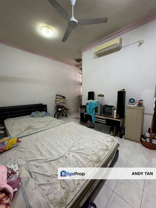 Double storey  Taman Desa Cemerlang Jalan saga For Sale, Johor, Ulu Tiram