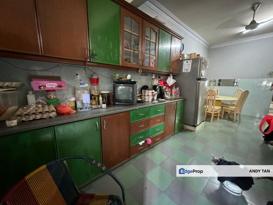 Double storey  Taman Desa Cemerlang Jalan saga For Sale, Johor, Ulu Tiram