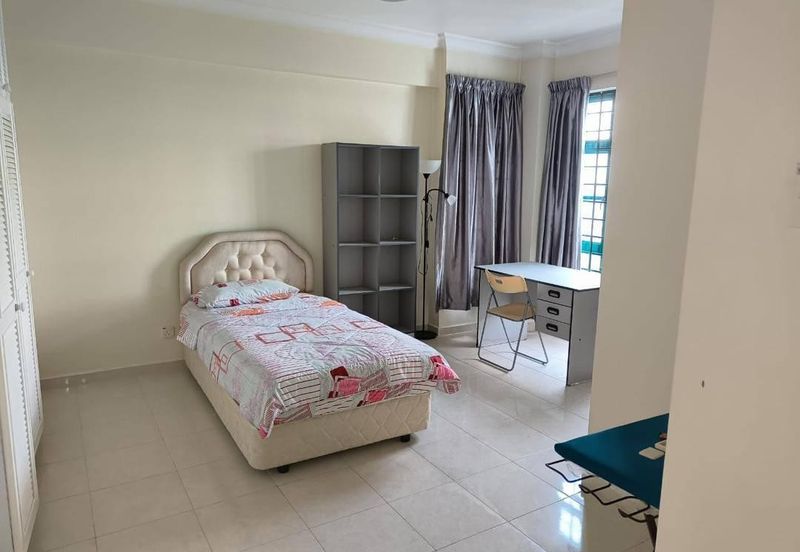 The Straits View, Bandar Baru Permas Jaya