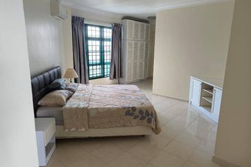 The Straits View, Bandar Baru Permas Jaya