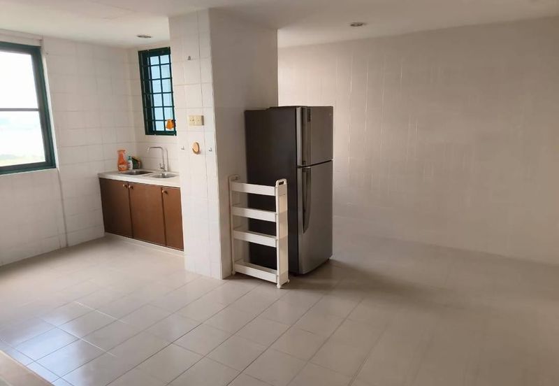 The Straits View, Bandar Baru Permas Jaya