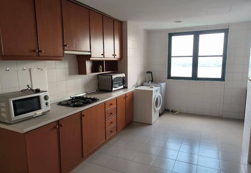 The Straits View, Bandar Baru Permas Jaya