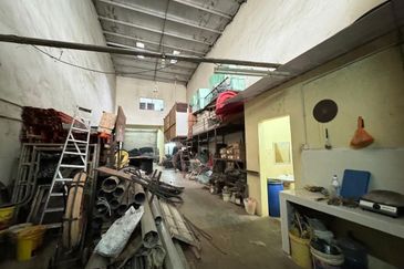 Kawasan Perindustrian Mount Austin