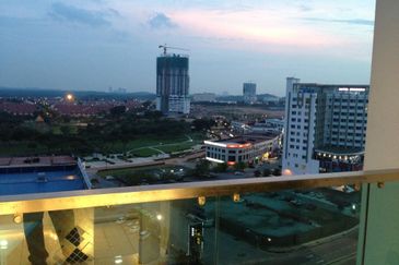 Sky Loft Premium Suites, Bukit Indah