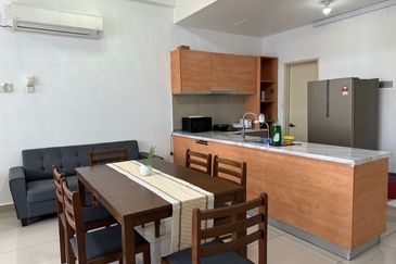 Palazio ( Pangsapuri Mayland Austin )