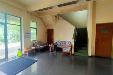 Kawasan Perindustrian Tampoi