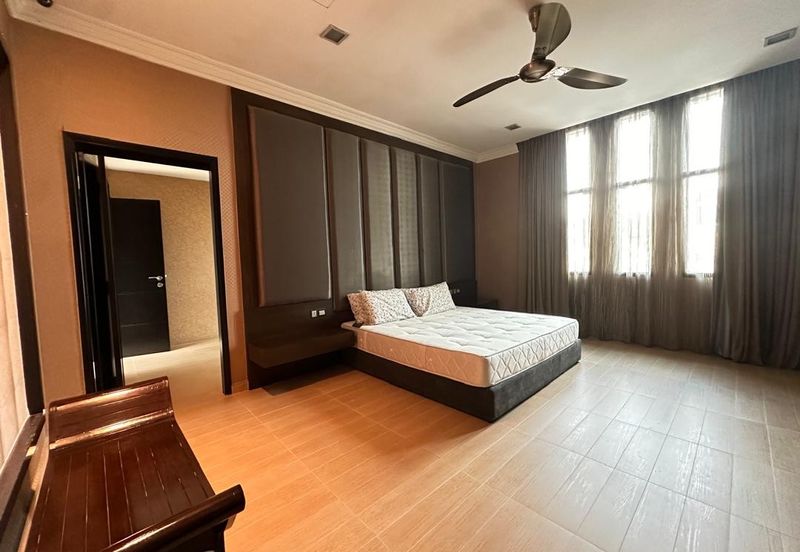 Taman Austin Perdana