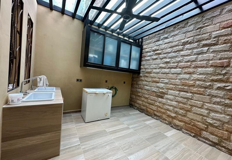 Taman Austin Perdana