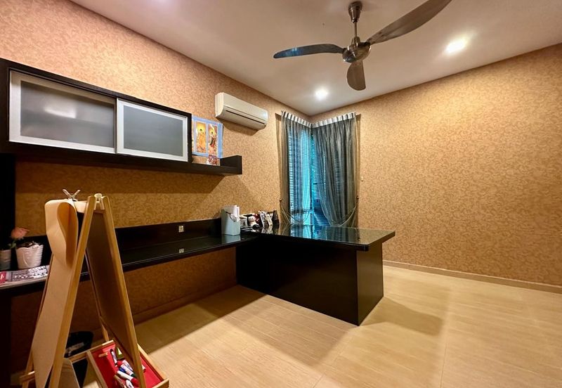 Taman Austin Perdana