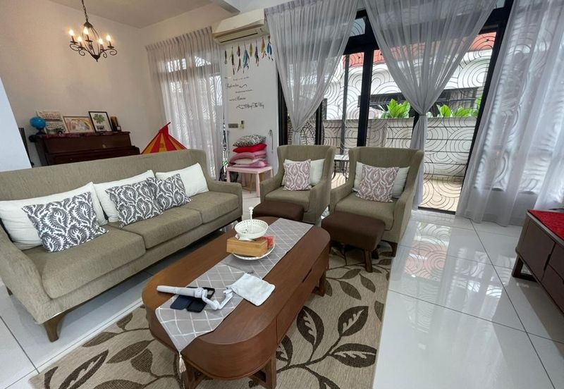 The Canal Garden South, Horizon Hills