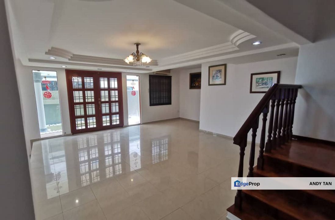 Jalan Jingga x , Taman Pelangi Town Area For Sale, Johor, Johor Bahru