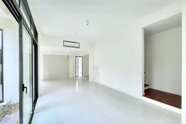 Avira Garden Terraces @ Medini