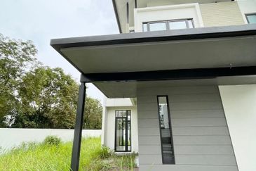 Avira Garden Terraces @ Medini