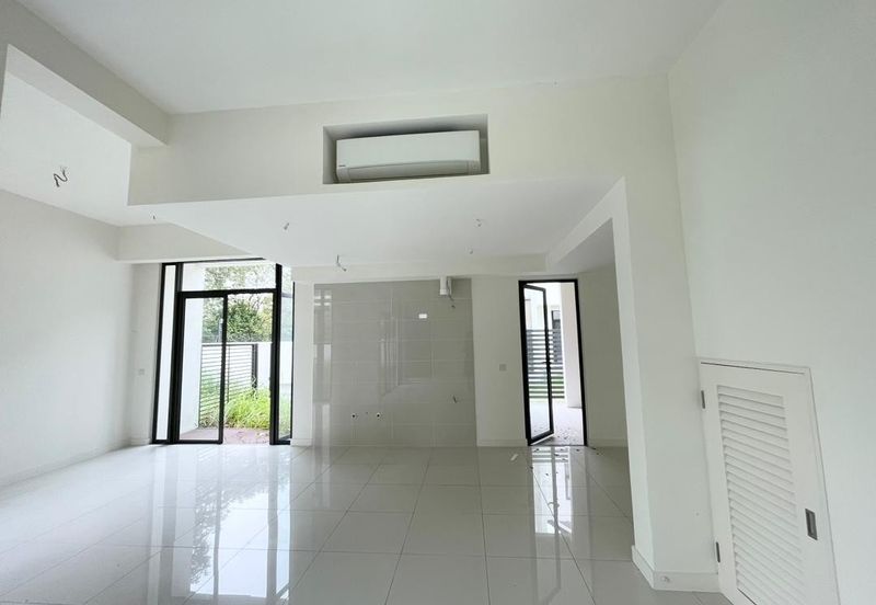 Avira Garden Terraces @ Medini